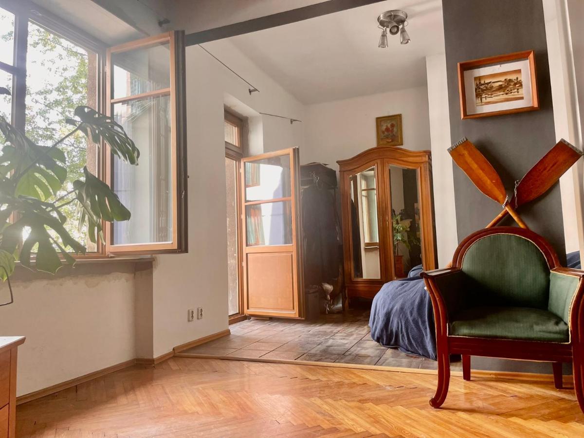 Old Town Krakow! Amazing Location & Character Appartement Buitenkant foto